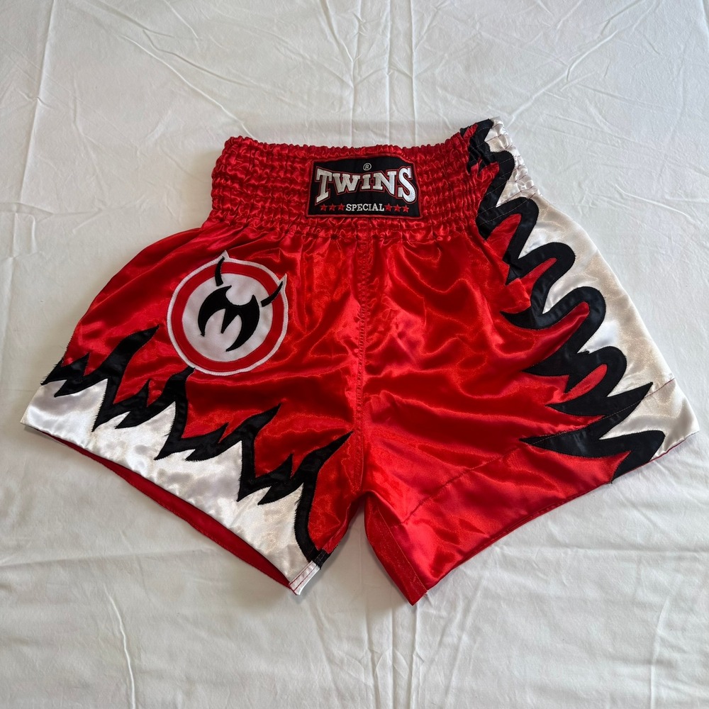 Twins Special Muay Thai Shorts Red Team Nogueira Gym MMA Kickboxing Mens XL